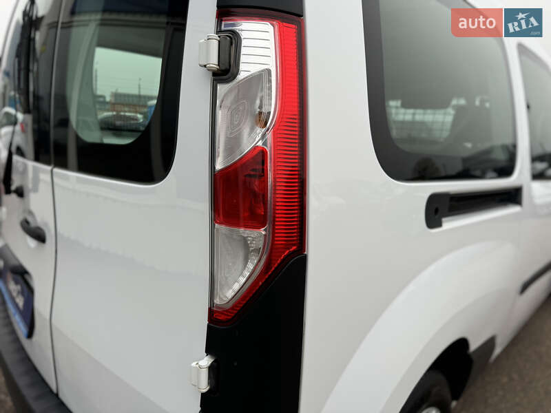 Минивэн Renault Kangoo 2018 в Киеве фото 31 Минивэн Renault Kangoo 2018 в Киеве