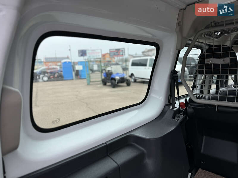 Минивэн Renault Kangoo 2018 в Киеве фото 42 Минивэн Renault Kangoo 2018 в Киеве