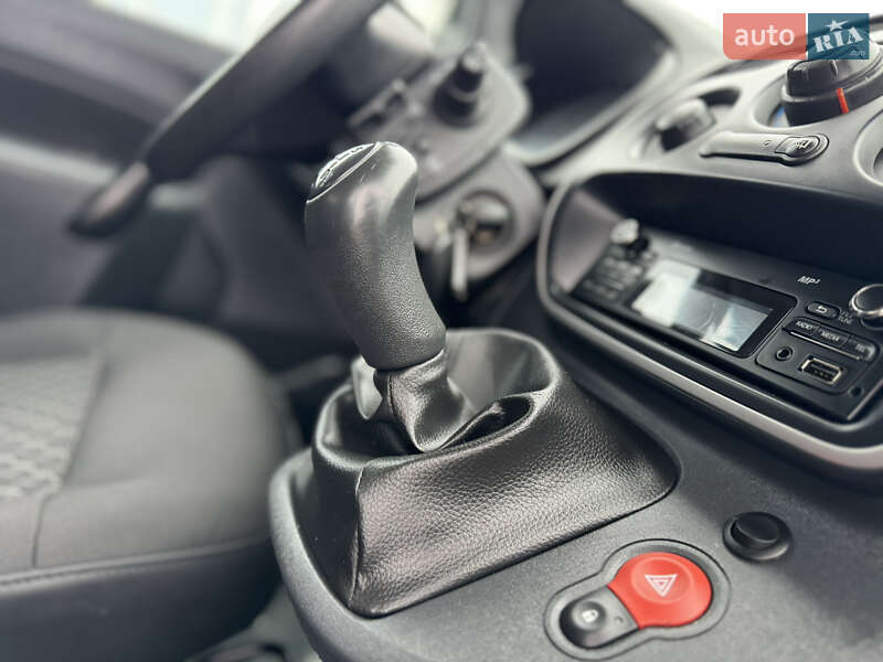 Минивэн Renault Kangoo 2018 в Киеве фото 63 Минивэн Renault Kangoo 2018 в Киеве