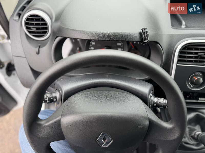 Вантажопасажирський фургон Renault Kangoo 2022 в Києві