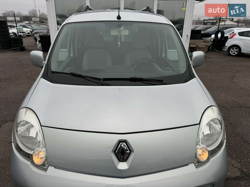 Минивэн Renault Kangoo 2012 в Киеве