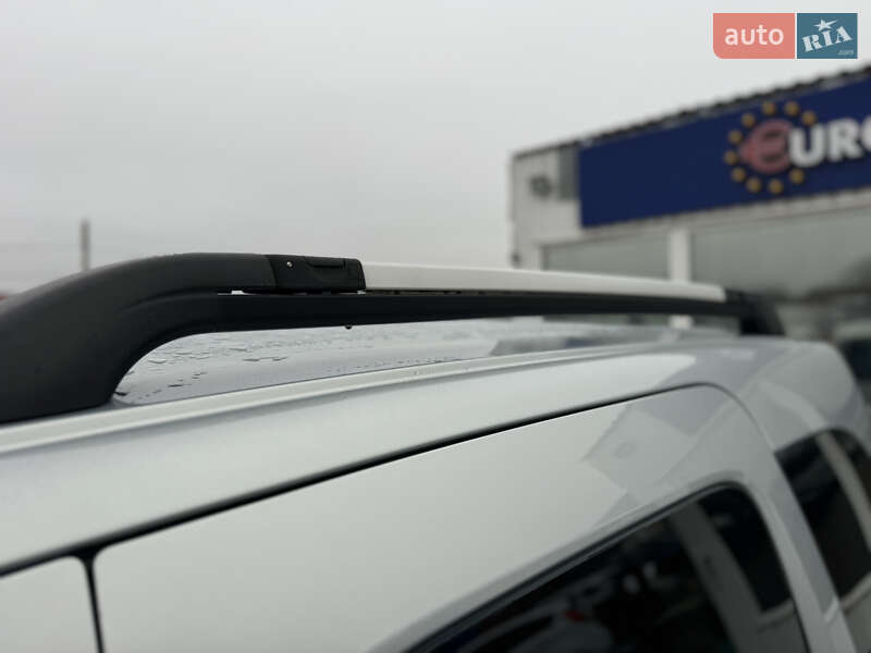 Минивэн Renault Kangoo 2012 в Киеве