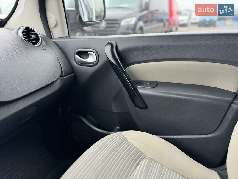 Минивэн Renault Kangoo 2012 в Киеве