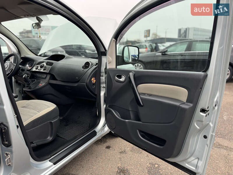 Минивэн Renault Kangoo 2012 в Киеве