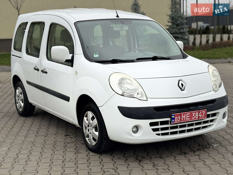 Минивэн Renault Kangoo 2010 в Луцке
