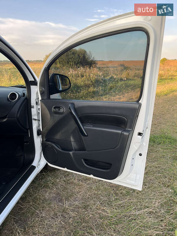 Минивэн Renault Kangoo 2019 в Бердичеве фото 10 Минивэн Renault Kangoo 2019 в Бердичеве