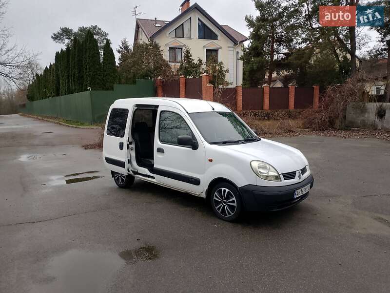 Мінівен Renault Kangoo 2004 в Києві фото 8 Мінівен Renault Kangoo 2004 в Києві
