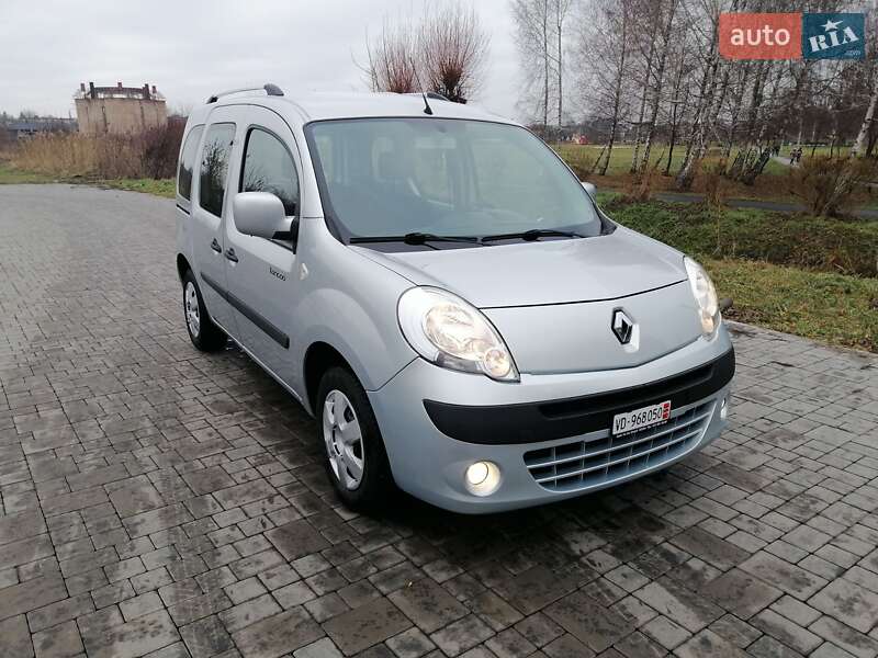 Минивэн Renault Kangoo 2012 в Здолбунове