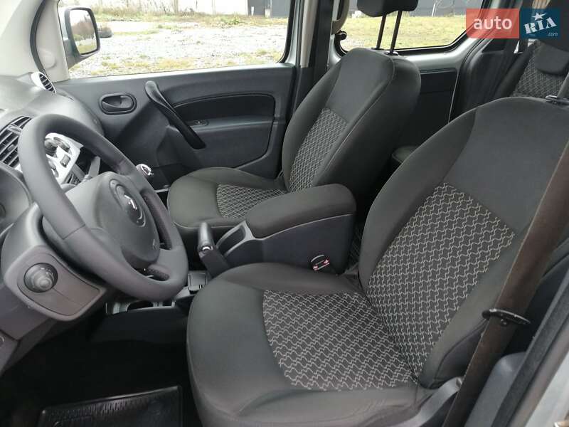 Минивэн Renault Kangoo 2012 в Здолбунове