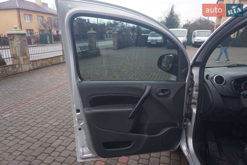 Вантажний фургон Renault Kangoo 2018 в Самборі