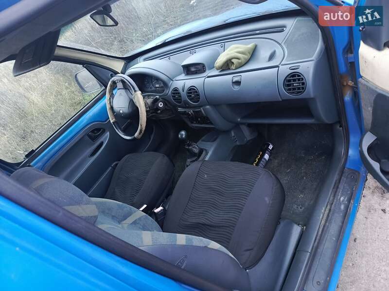 Минивэн Renault Kangoo 2000 в Прилуках фото 2 Минивэн Renault Kangoo 2000 в Прилуках