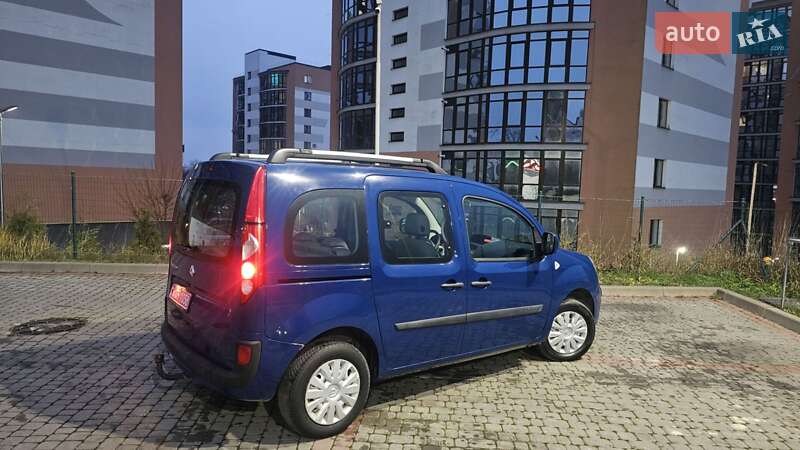 Мінівен Renault Kangoo 2009 в Івано-Франківську
