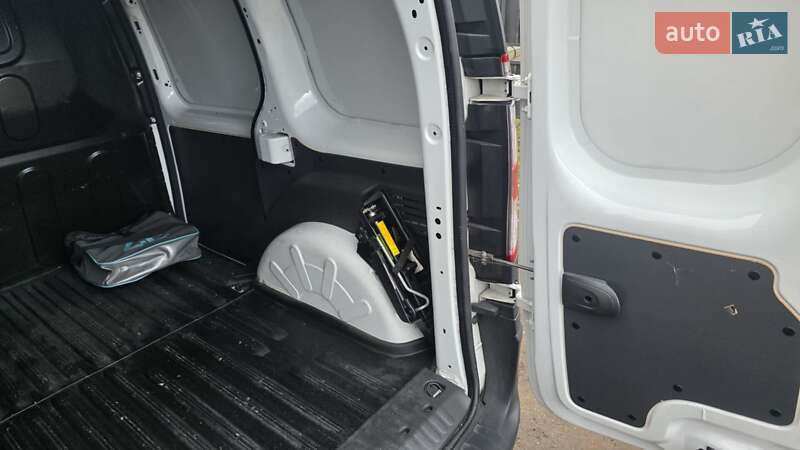 Грузовой фургон Renault Kangoo 2018 в Калуше