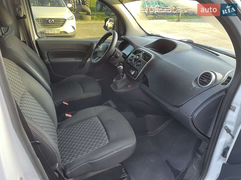Грузопассажирский фургон Renault Kangoo 2015 в Днепре фото 13 Грузопассажирский фургон Renault Kangoo 2015 в Днепре