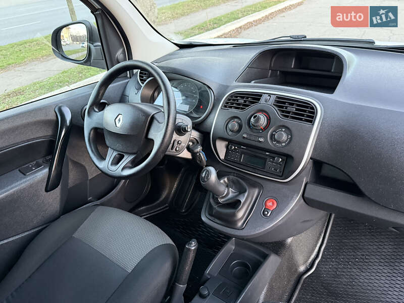 Грузовой фургон Renault Kangoo 2018 в Днепре фото 4 Грузовой фургон Renault Kangoo 2018 в Днепре