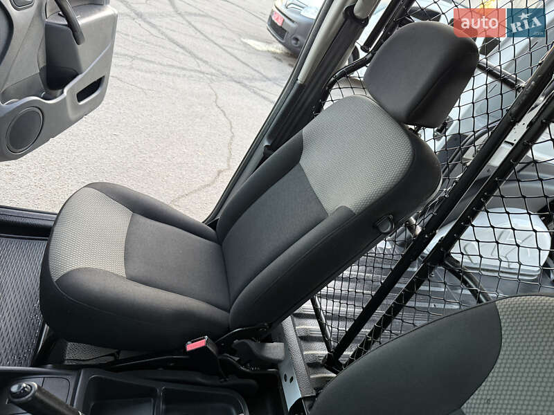 Грузовой фургон Renault Kangoo 2018 в Днепре фото 54 Грузовой фургон Renault Kangoo 2018 в Днепре