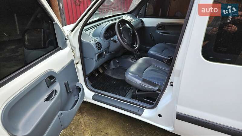 Минивэн Renault Kangoo 2000 в Ахтырке фото 10 Минивэн Renault Kangoo 2000 в Ахтырке