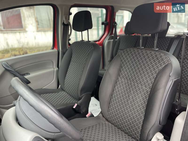 Минивэн Renault Kangoo 2010 в Сумах фото 13 Минивэн Renault Kangoo 2010 в Сумах