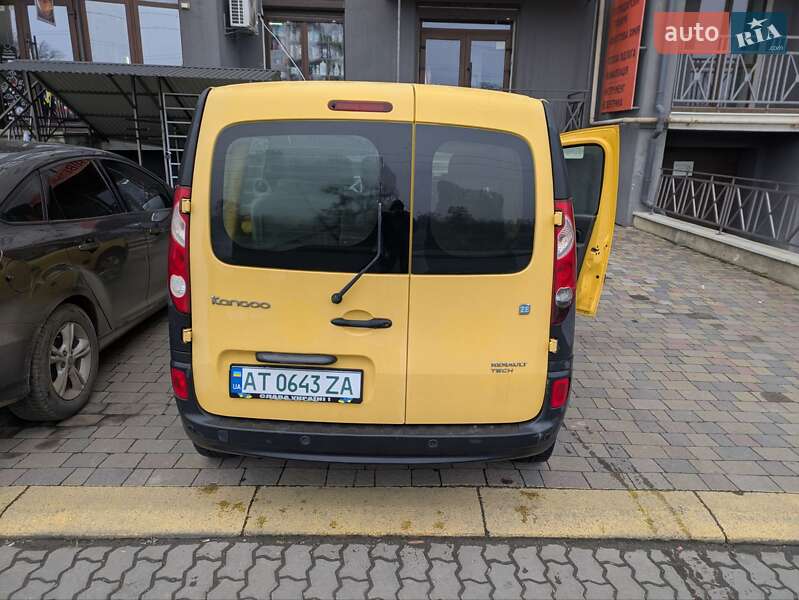 Мінівен Renault Kangoo 2013 в Івано-Франківську