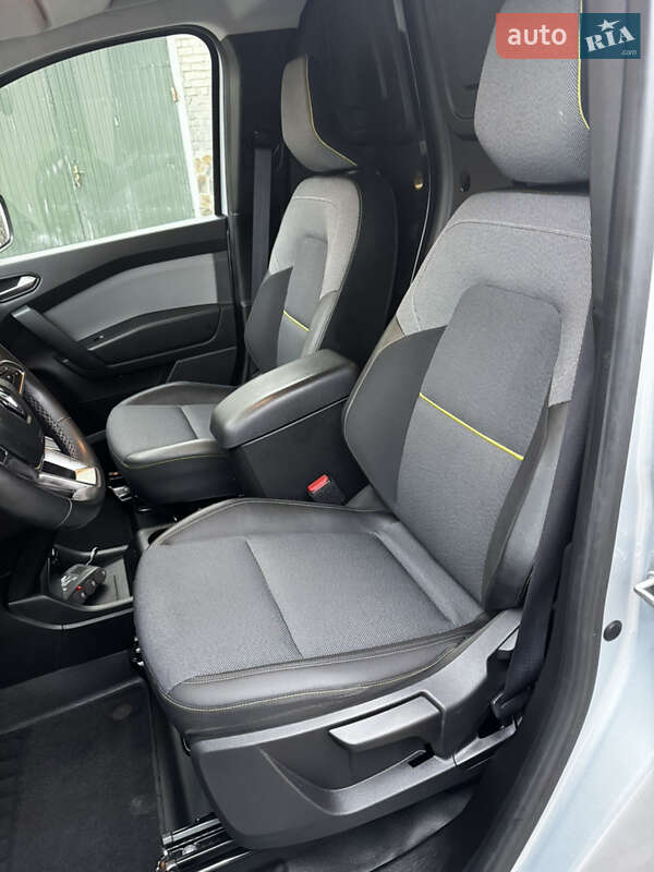 Вантажний фургон Renault Kangoo 2023 в Бродах фото 35 Вантажний фургон Renault Kangoo 2023 в Бродах