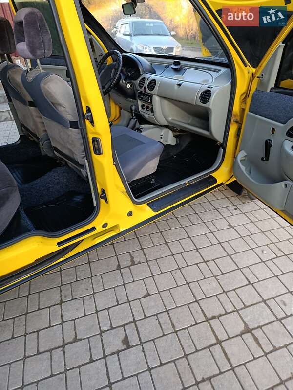 Мінівен Renault Kangoo 2001 в Хмільнику