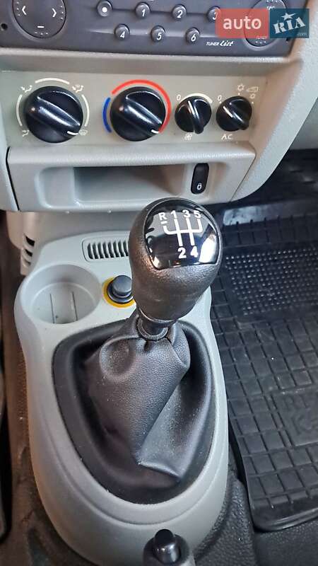 Минивэн Renault Kangoo 2004 в Славутиче фото 23 Минивэн Renault Kangoo 2004 в Славутиче