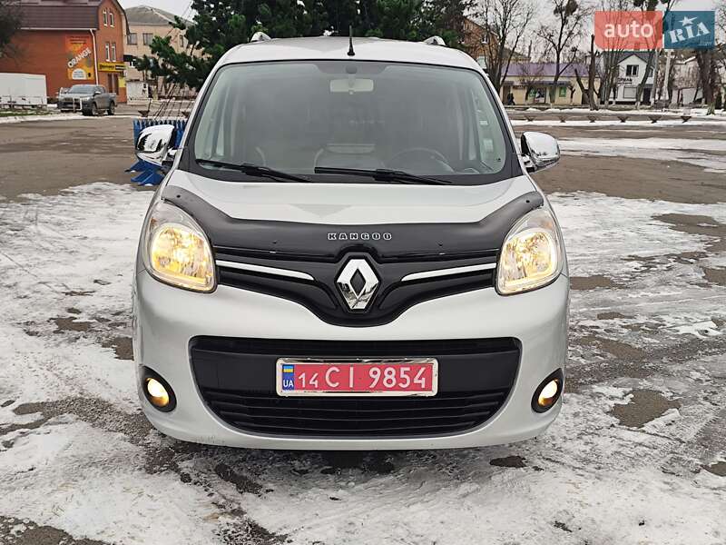 Минивэн Renault Kangoo 2015 в Новоархангельске