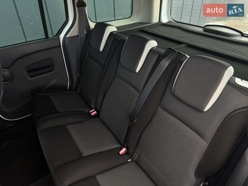 Минивэн Renault Kangoo 2014 в Ровно фото 26 Минивэн Renault Kangoo 2014 в Ровно