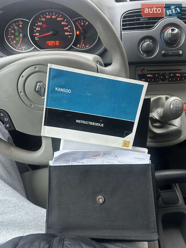 Минивэн Renault Kangoo 2010 в Виннице