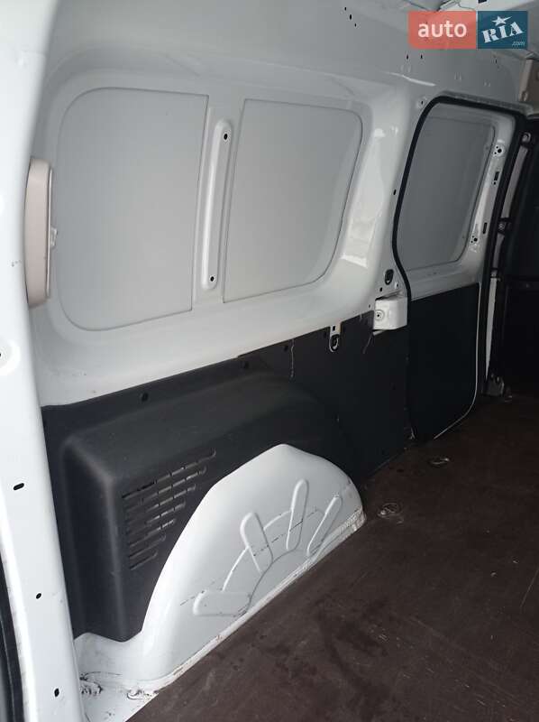 Грузовой фургон Renault Kangoo 2020 в Бердичеве фото 12 Грузовой фургон Renault Kangoo 2020 в Бердичеве