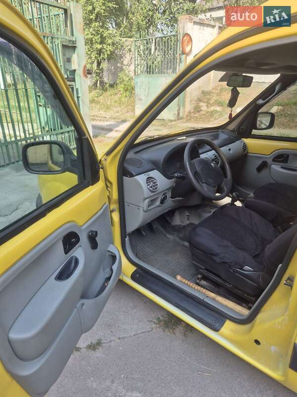 Минивэн Renault Kangoo 2006 в Мирополе