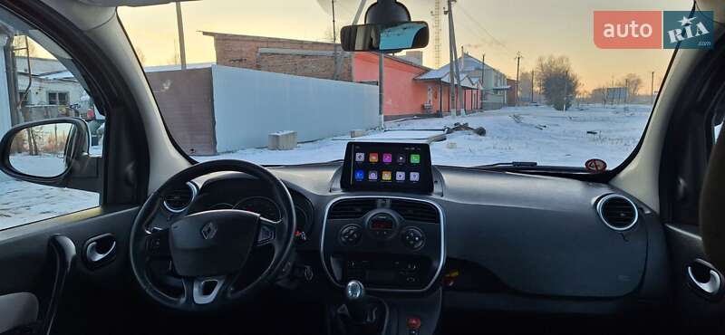 Минивэн Renault Kangoo 2016 в Новоархангельске