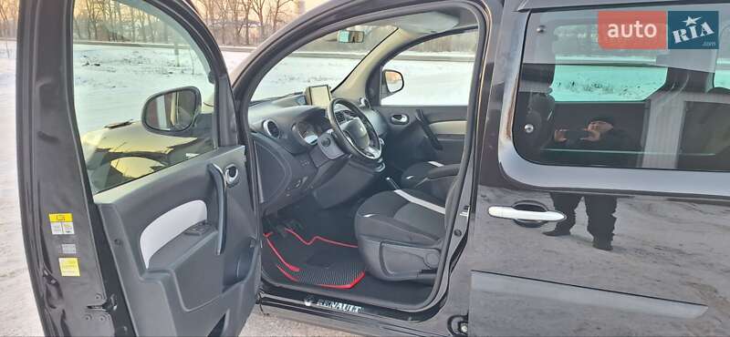 Минивэн Renault Kangoo 2016 в Новоархангельске