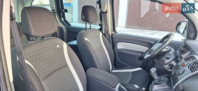 Минивэн Renault Kangoo 2016 в Новоархангельске