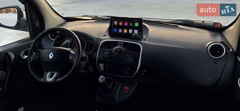 Минивэн Renault Kangoo 2016 в Новоархангельске