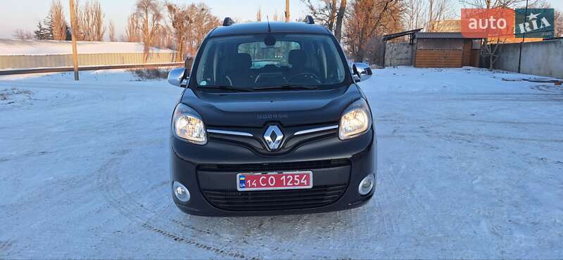 Минивэн Renault Kangoo 2016 в Новоархангельске