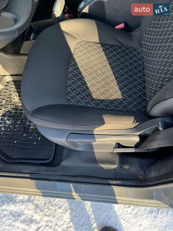 Минивэн Renault Kangoo 2013 в Луцке