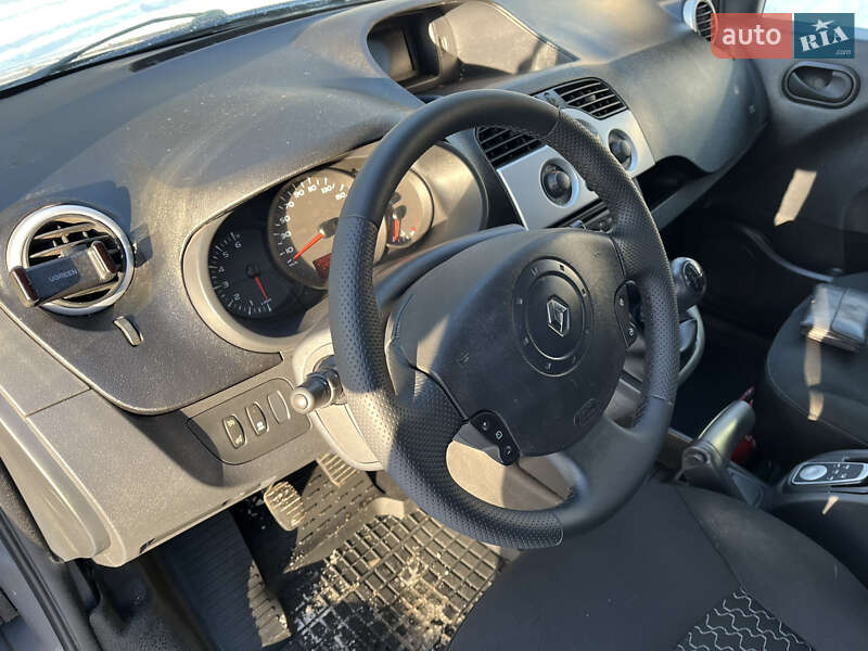 Минивэн Renault Kangoo 2013 в Луцке