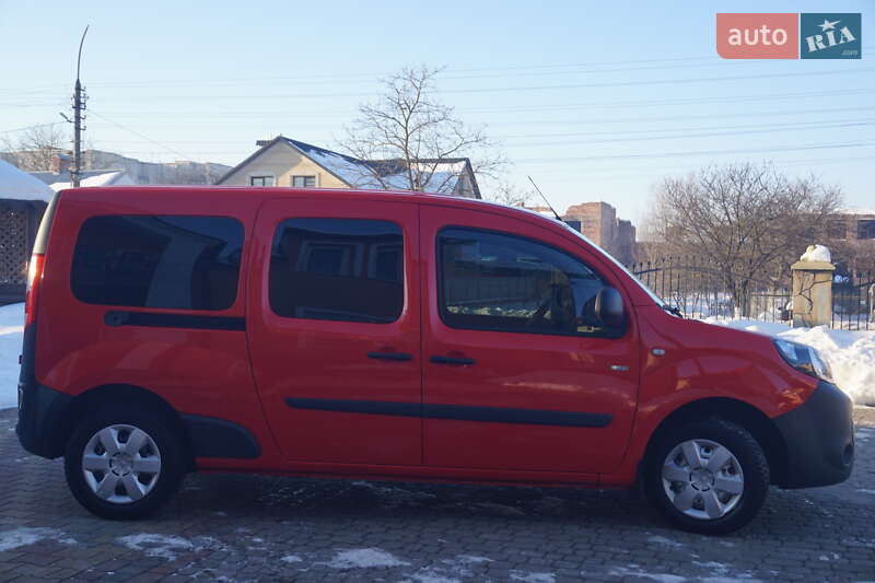 Минивэн Renault Kangoo 2021 в Самборе
