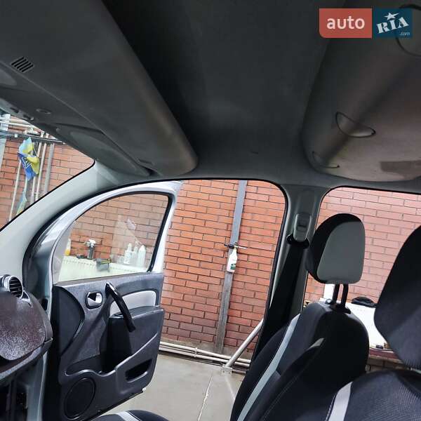 Минивэн Renault Kangoo 2012 в Хмельницком