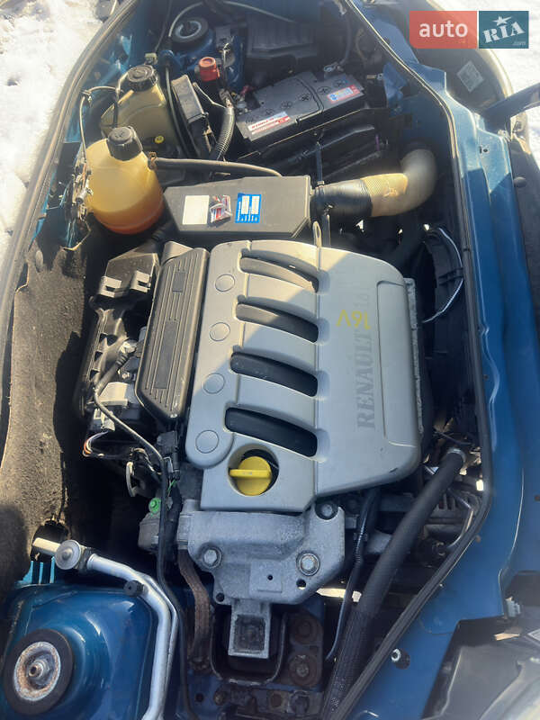 Минивэн Renault Kangoo 2004 в Виннице