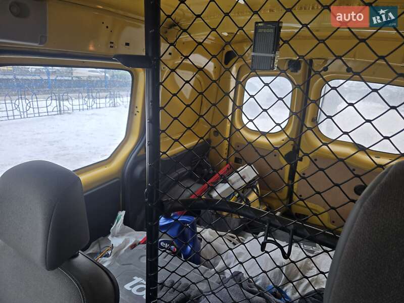 Грузовой фургон Renault Kangoo 2013 в Киеве фото 16 Грузовой фургон Renault Kangoo 2013 в Киеве