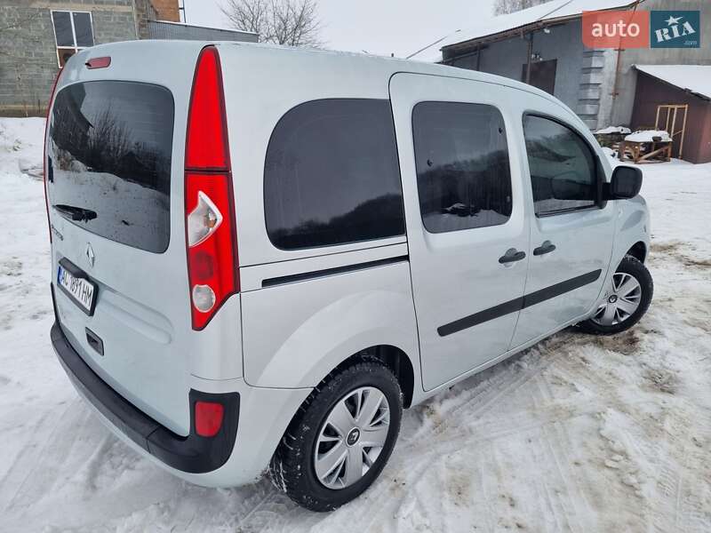 Мінівен Renault Kangoo 2011 в Луцьку