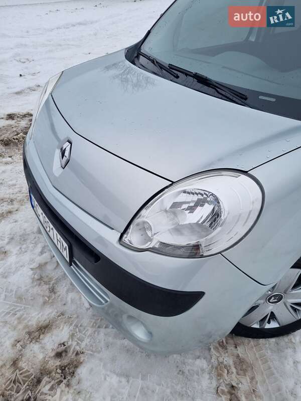 Мінівен Renault Kangoo 2011 в Луцьку