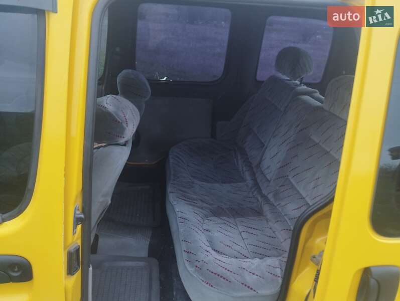 Минивэн Renault Kangoo 2002 в Николаеве