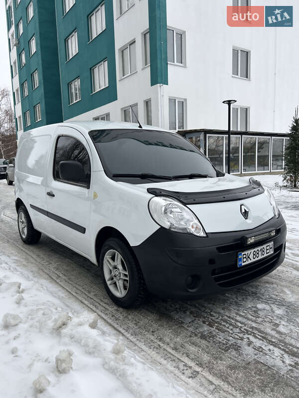 Грузовой фургон Renault Kangoo 2008 в Вараше