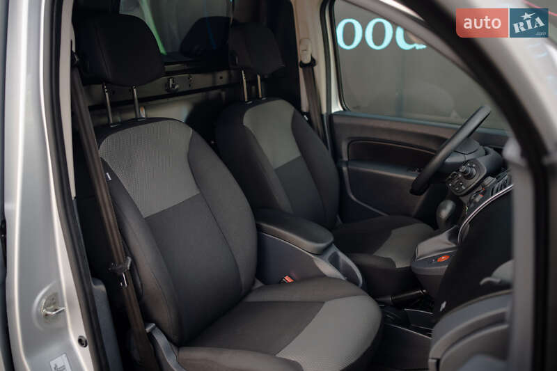 Грузовой фургон Renault Kangoo 2018 в Луцке фото 26 Грузовой фургон Renault Kangoo 2018 в Луцке