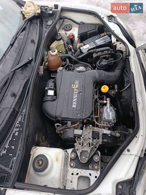 Минивэн Renault Kangoo 2000 в Ивано-Франковске