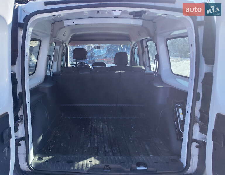 Мінівен Renault Kangoo 2018 в Нових Санжарах