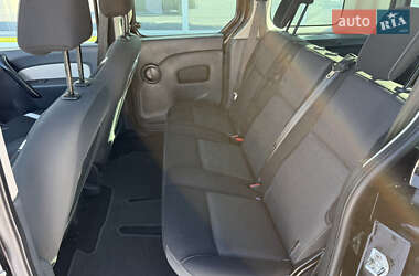 Минивэн Renault Kangoo 2015 в Ровно